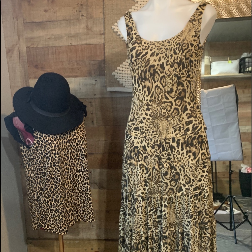 Jones New York Sleeveless animal print dress